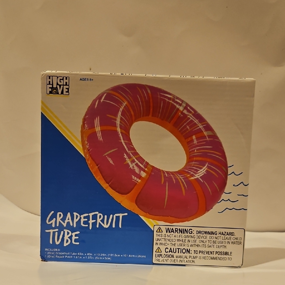 High Five Grapefruit Tube Inflatable - Picture 2 of 2